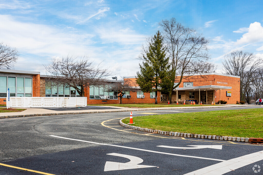 Redwood Elementary School
