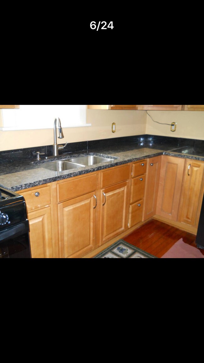 5028 17th Ave unit 17th Ave 2, Kenosha, WI 53140 - photo 3