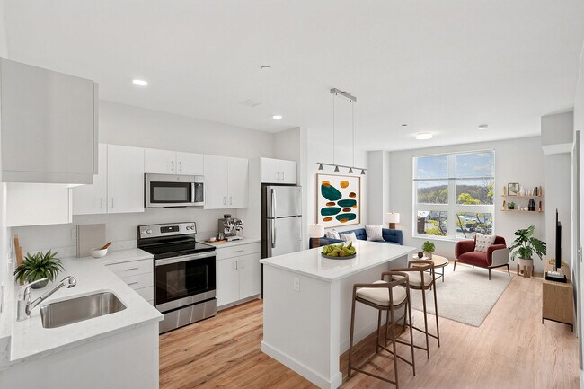 The Beverly Collection: The Block, Beverly, MA 01915 - photo 4