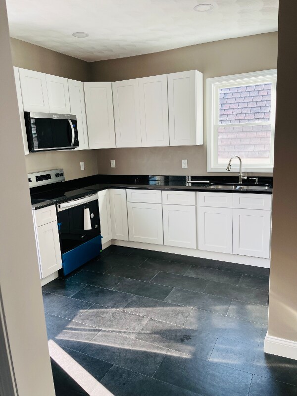 1051 Broad St unit 2nd, Providence, RI 02905 - photo 7