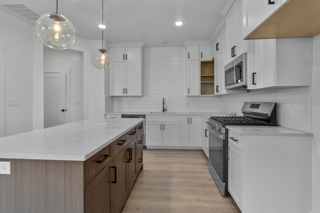 1585 W Silver Canoe Way, Logan, UT 84321 - photo 7