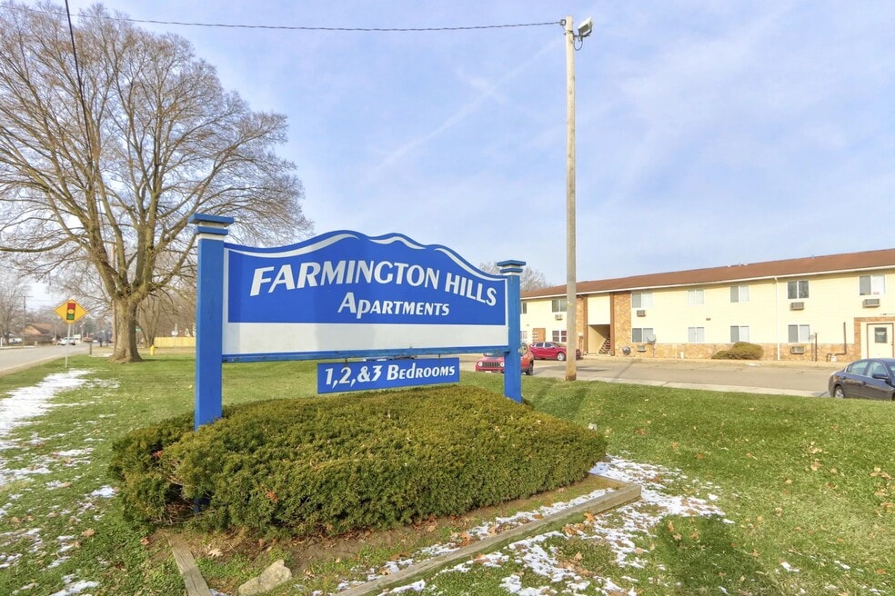 FARMINGTON HILLS