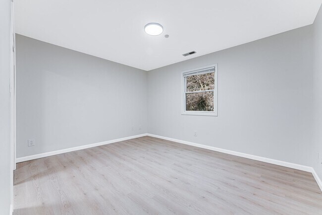 Avalon Apartments, Morgantown, WV 26505 - photo 6