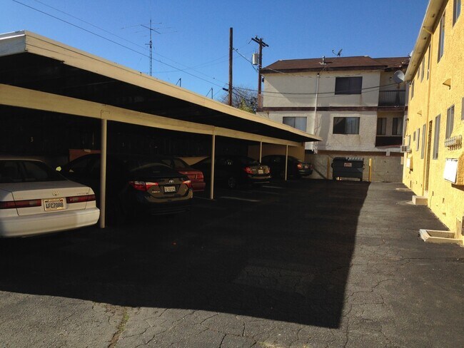 1700 W Victory Blvd unit 1702 F, Burbank, CA 91506 - photo 5