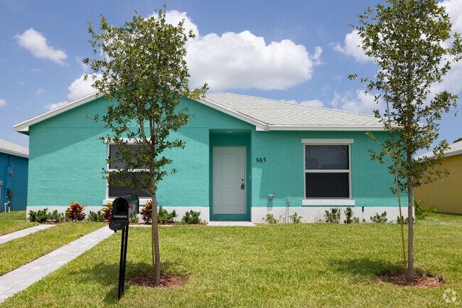 Smaller bungalow style homes are also available in Pleasant City neighborhood.