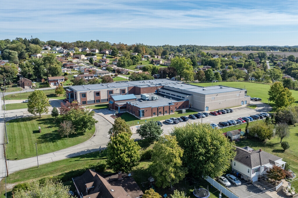 Parents of Irwin send their kids to start school at Sheridan Terrace Elementary.