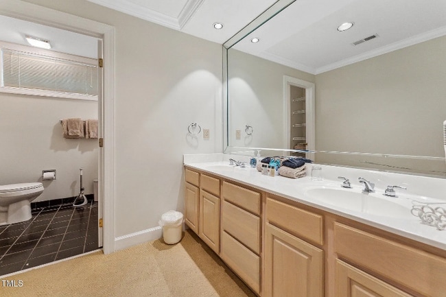 11470 Club Dr, Chapel Hill, NC 27517 - photo 6