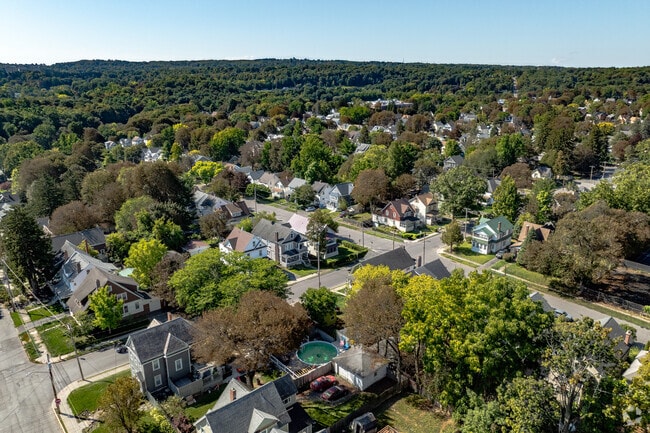 Strathmore was established in 1917 and influenced by Garden City principles.