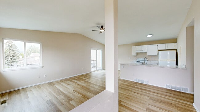 5002 Barnes Rd, Colorado Springs, CO 80917 - photo 2