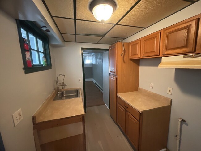 403 E Norwegian St, Pottsville, PA 17901 - photo 7