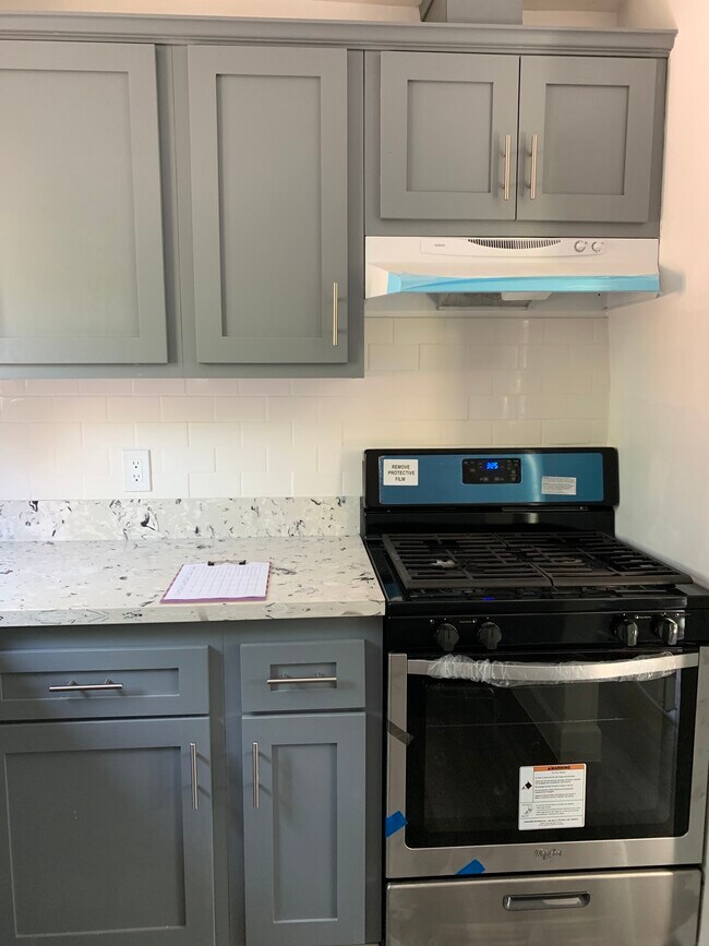 1483 1/2 Allison Ave, Los Angeles, CA 90026 - photo 7