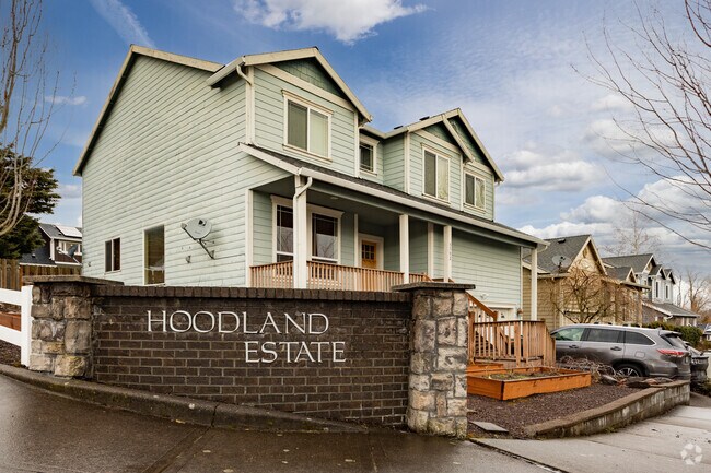 Hoodland Estates includes ranch-style homes on modest lots in Kelly Creek.