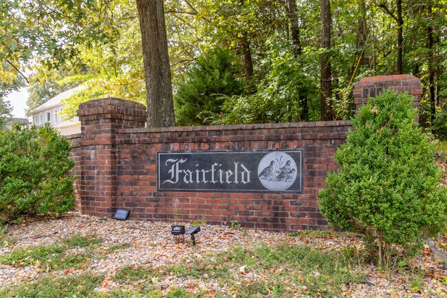The Fairfield neighborhood is located in Paducah, Kentucky.