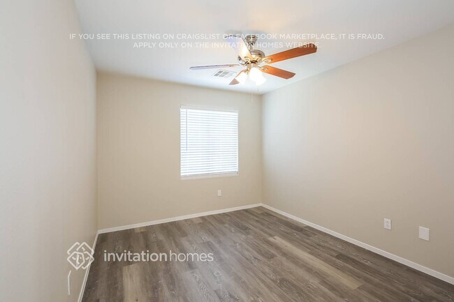 8105 Starling View Ct, Las Vegas, NV 89166 - photo 5