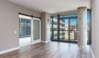 501 E Illinois St, Chicago, IL 60611