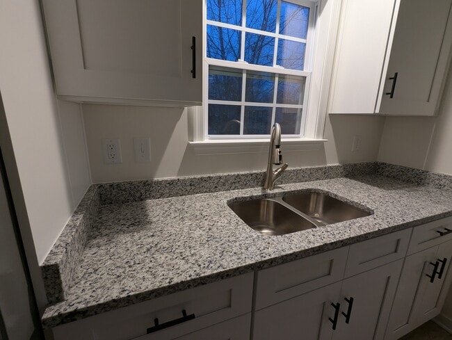 4600 Chipoax Ave unit 4600 Chipoax Ave, Henrico, VA 23231 - photo 7