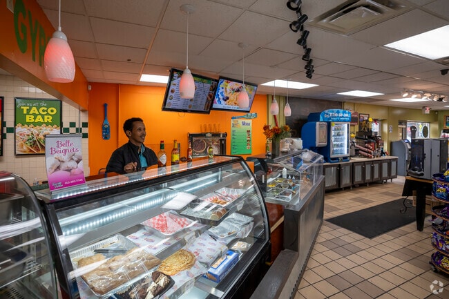 Get your daily essentials and savor mouthwatering dishes at Edina Market & Deli.