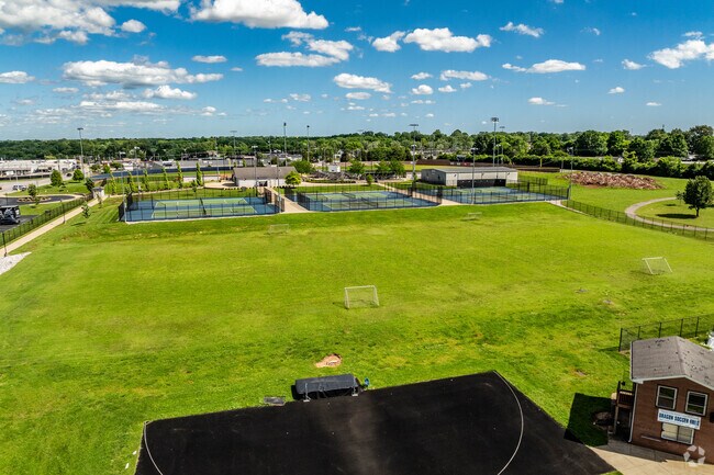 Warren Central High School