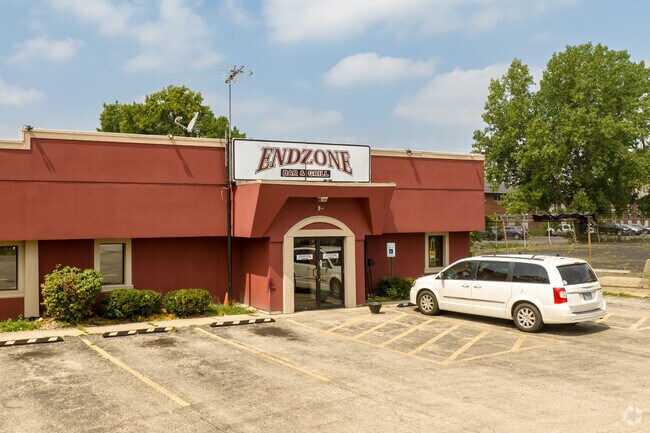 The Endzone Bar & Grill, where you can play billiards or Vegas-style slot machines.