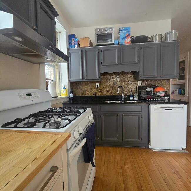 4037 N Long Ave, Chicago, IL 60641 - photo 7