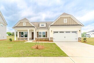 1021 Debutant Dr, Thomson, GA 30824