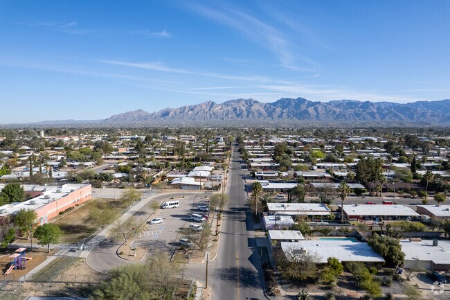 Duffy Neighborhood Features East-West and North-South Facing Streets In A Grid System