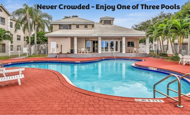 2881 N Oakland Forest Dr unit 212, Oakland Park, FL 33309 - photo 6