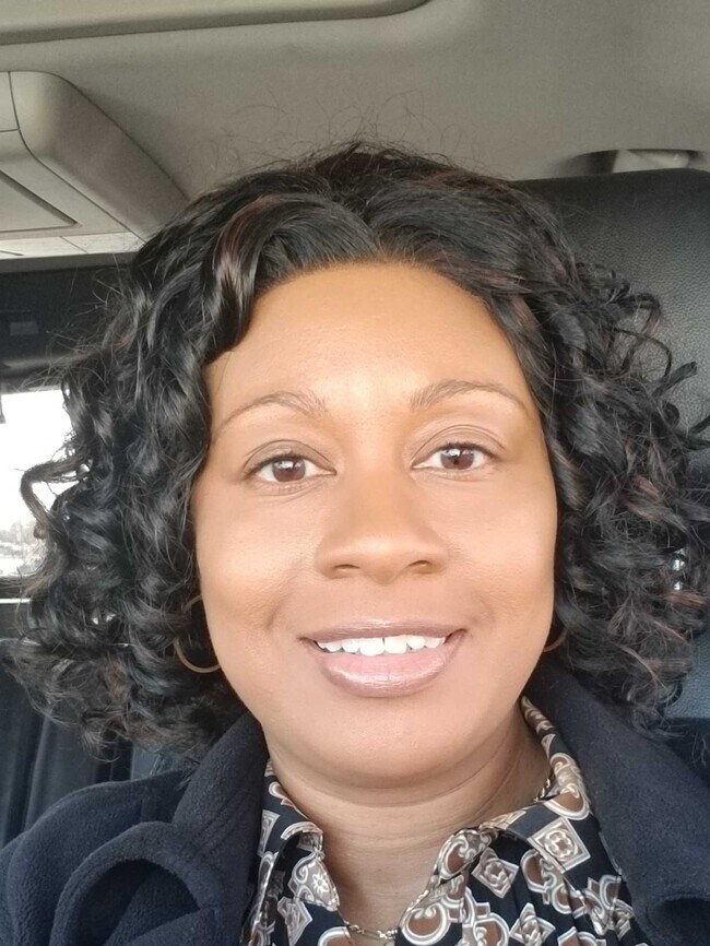 Nikita Bridges-Contee