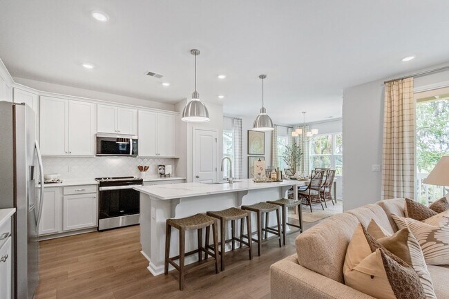 31 Lone Cypress Trail, Hilton Head Island, SC 29926 - photo 4