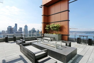 2116 4th Ave W, Seattle, WA 98121