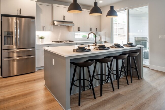 8410 W Graye St, Meridian, ID 83646 - photo 3