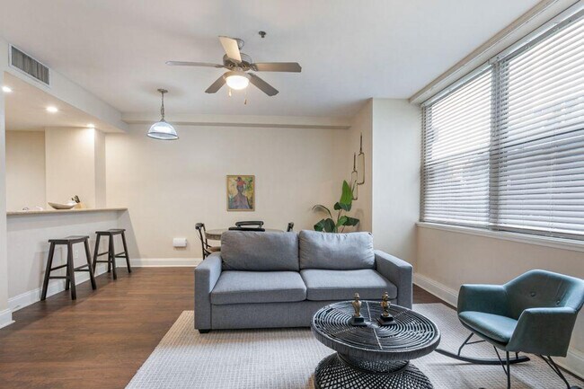 925 Common St unit ID1266907P, New Orleans, LA 70112 - photo 3