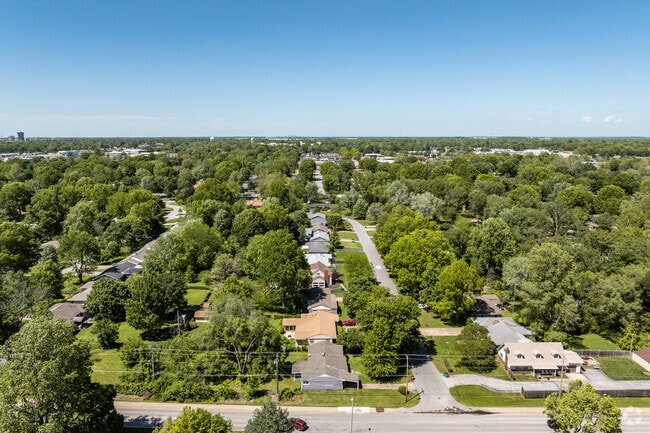 In Springfield's south east, Brentwood is a quiet retreat nestled among the cities' conveniences