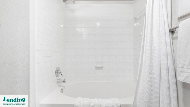 12500 Shadowglen Trace unit 11304.1408870, Manor, TX 78653 - photo 6