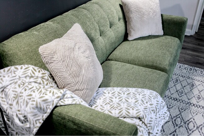 1324 Hillside Ave unit B, Norfolk, VA 23503 - photo 2