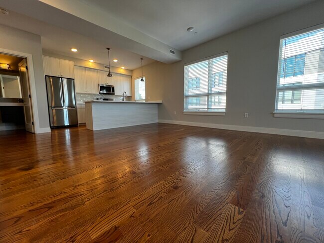 9 Everett St unit 201, Allston, MA 02134 - photo 2