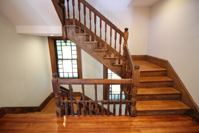 65 Beech Glen St unit 2, Roxbury, MA 02119 - photo 7