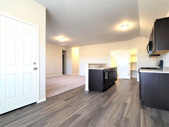 1408 Chuck Wagon Dr, El Reno, OK 73036 - photo 7