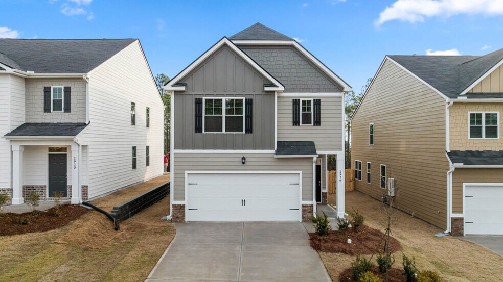 12086 Conrad Cir, Hampton, GA 30228 - photo 1