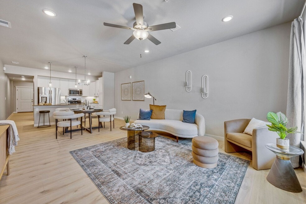 827 Schlagel St unit 36488807, Fort Collins, CO 80524 - photo 1