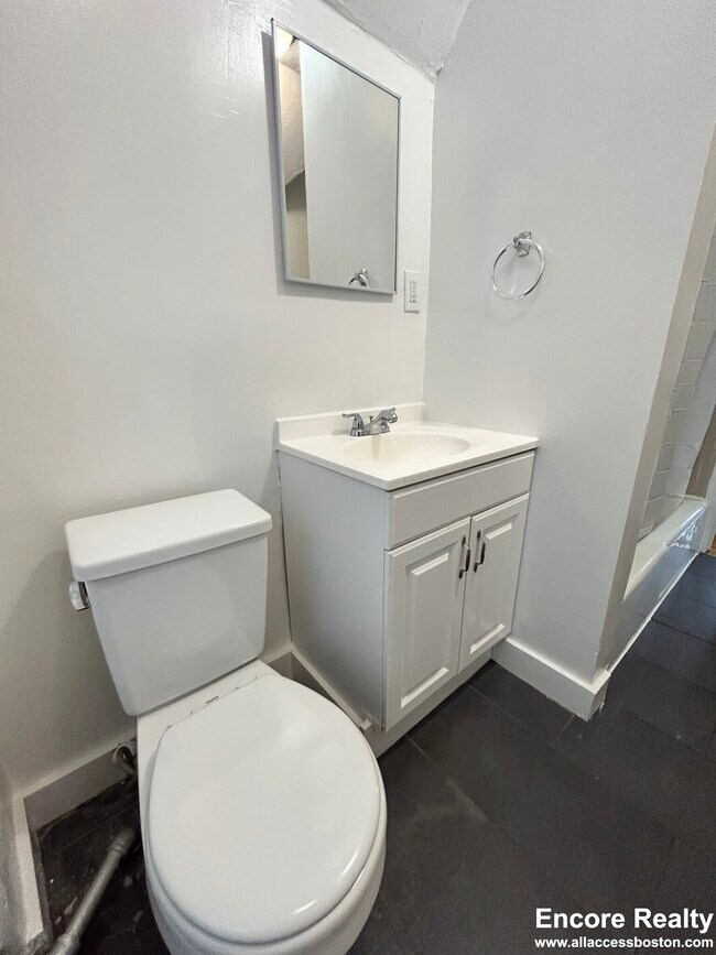 91 Devon St unit 3, Dorchester, MA 02121 - photo 4