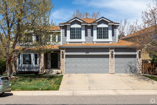 Some craftsman-style homes in Lakeshore have three-car garages.