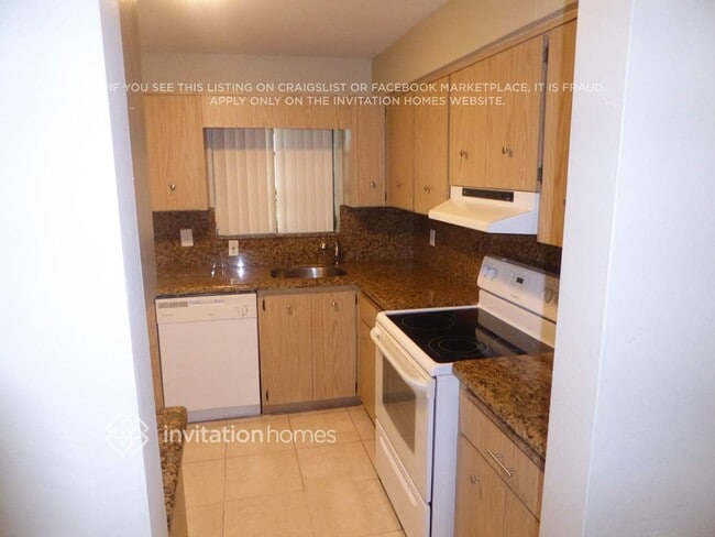 801 SE 15th St, Deerfield Beach, FL 33441 - photo 5