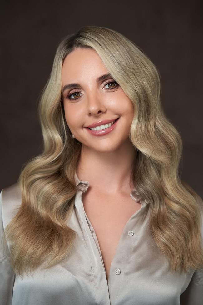 Agent Photo