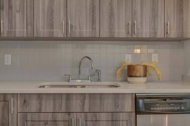 Odessa at the District, South Jordan, UT 84095 - photo 4