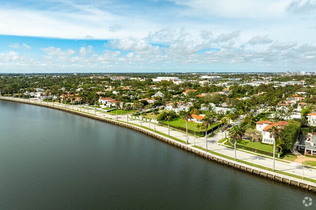 Beautiful Grandview Heights, where charm meets community in West Palm Beach.