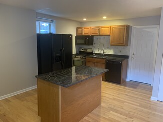 5931 Walnut St, Pittsburgh, PA 15232
