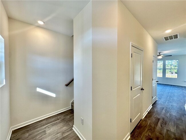 568 Seaborn Cir, Pendleton, SC 29670 - photo 3