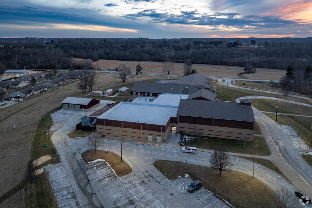 Discover the vibrant community of Cambridge Middle School.