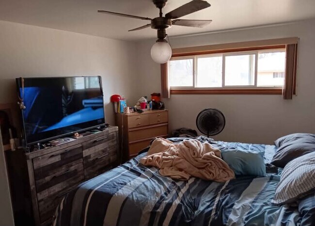 3832 N 29th St, Sheboygan, WI 53083 - photo 7